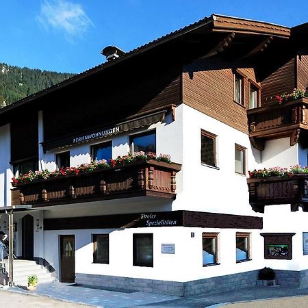 Haus Gebhard Apartment Reutte Bagian luar foto